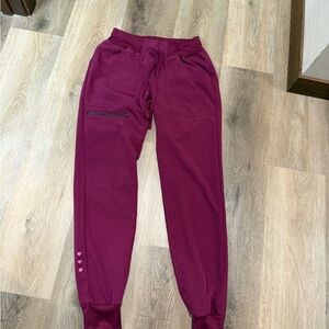 HeartSoul Maroon Jogger scrubs with Side Zip Pocket